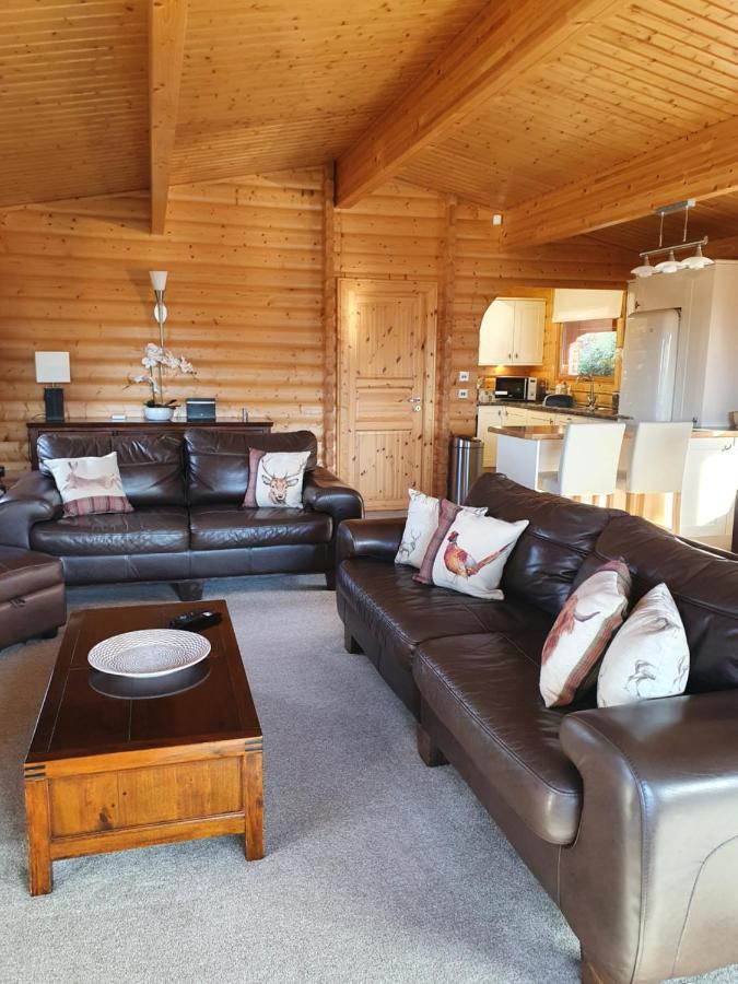 Alpine Lodge 1, Kippford, Далбийти Екстериор снимка