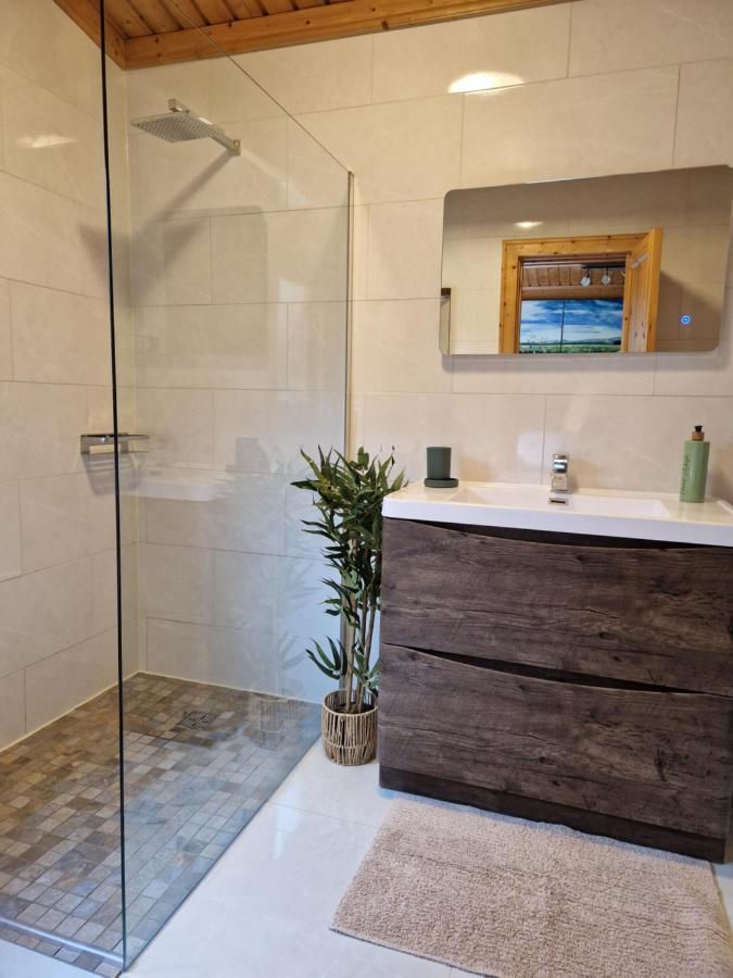 Alpine Lodge 1, Kippford, Далбийти Екстериор снимка