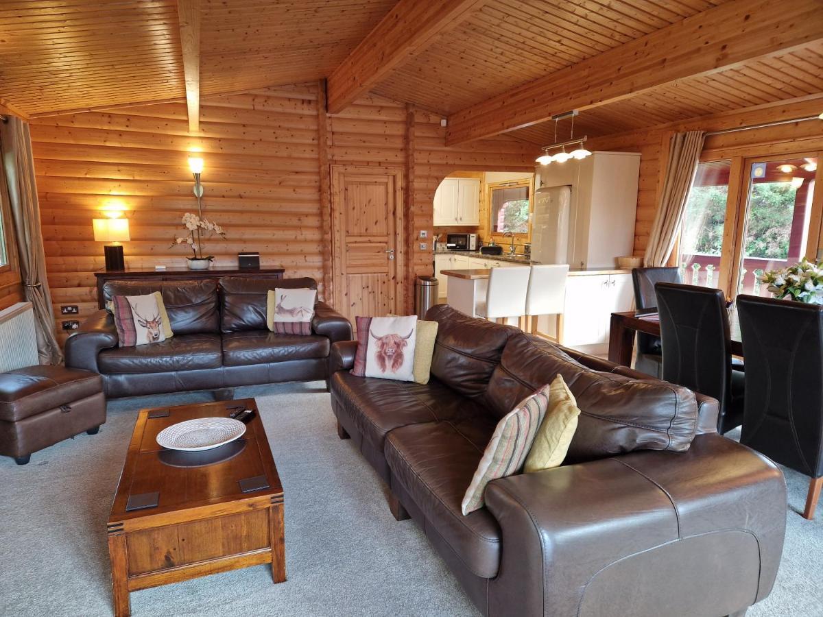 Alpine Lodge 1, Kippford, Далбийти Екстериор снимка